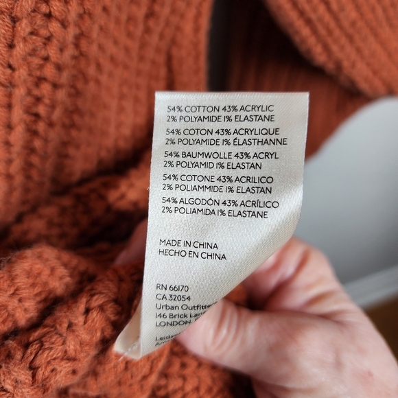 FREE PEOPLE COWL NECK CHUNKY KNIT SWEATER - Picture 4 of 5